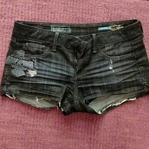 Fade to Blue Baby Short Distressed Jeans